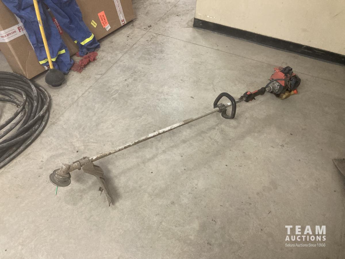 Dolmar MS-230 C Gas Powered String Trimmer [23FJ02001-218] | Team Auctions