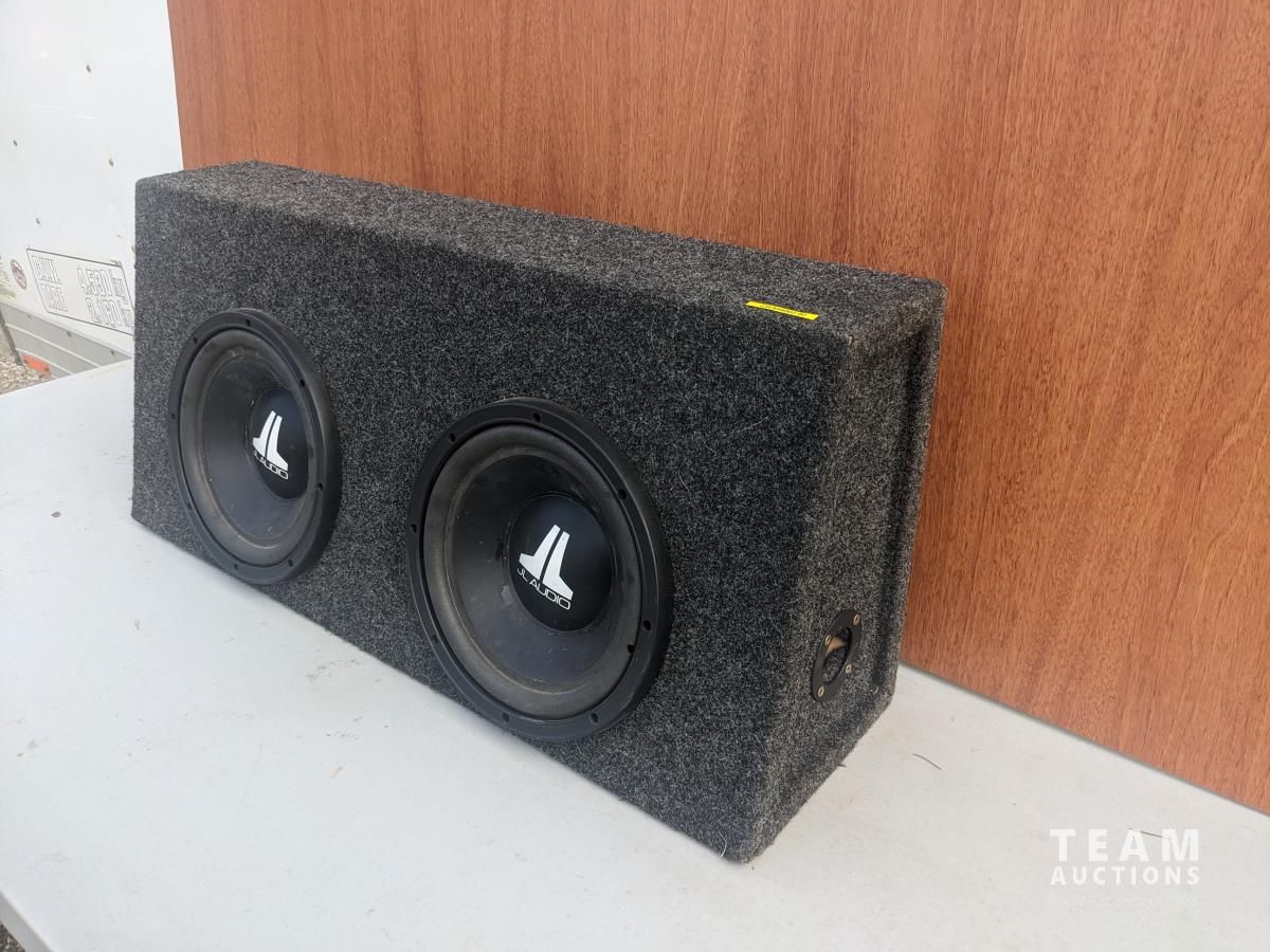 Sub Woofer Box with (2) 10 Inch Speakers [23EA04002-002] | Team Auctions