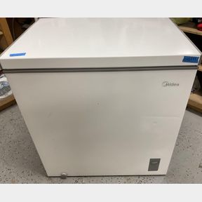 Midea - 7 cu. ft. Convertible Chest Freezer (Few Dents and Scratches)