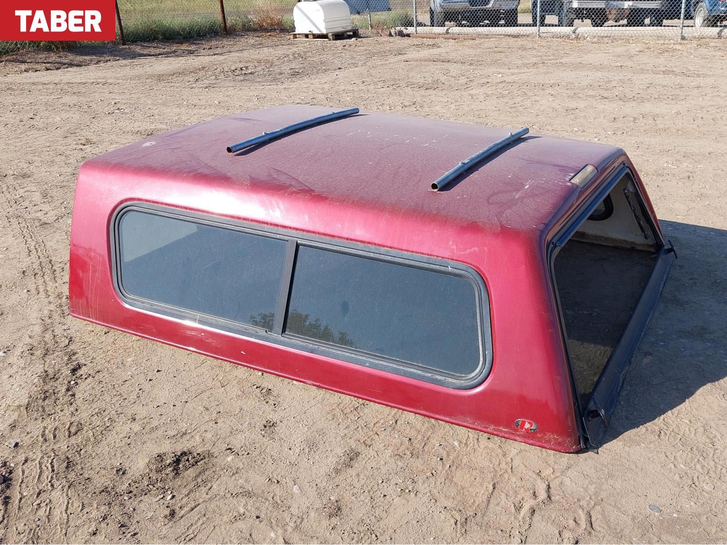 Fiberglass Truck Topper [25KJ02005-001] | Team Auctions