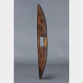 IMPORTANT PARRYING SHIELD, LAKE CONDAH ABORIGINAL MISSION, VICTORIA