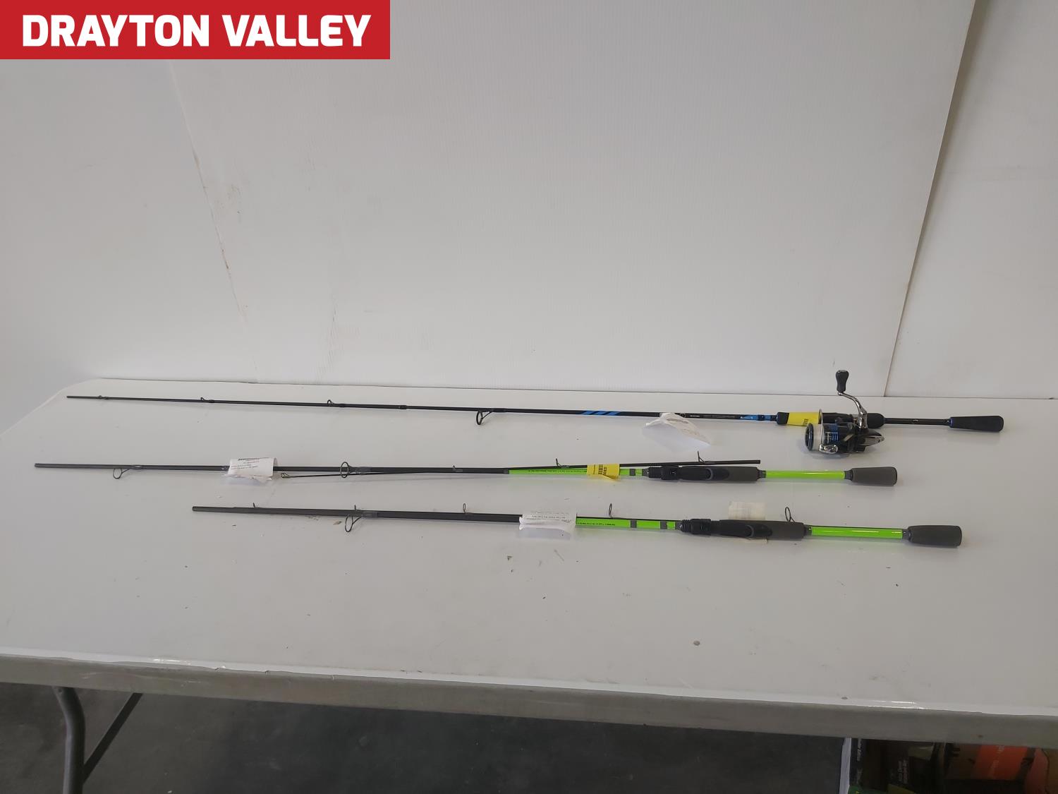 Fishing Rod and Reel Combo and (2) Fishing Rods [25KE10977-114] | Team ...