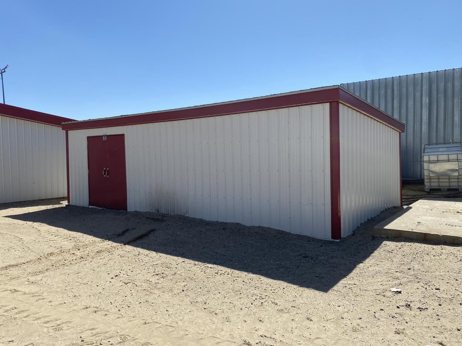 30 Ft 6 Inch Building [25IO02001-596] | Team Auctions