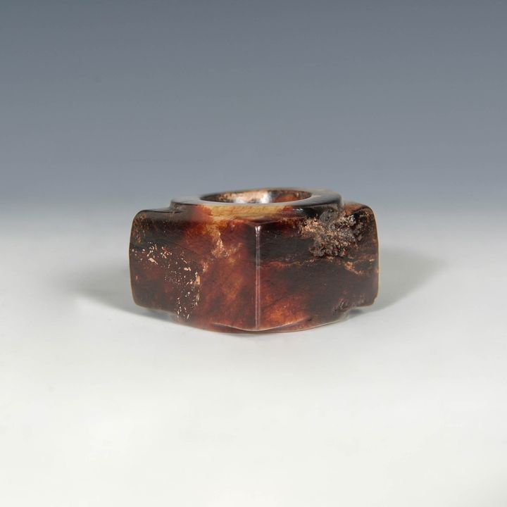 商代 玉琮 A Chinese jade cong, Shang dynasty
