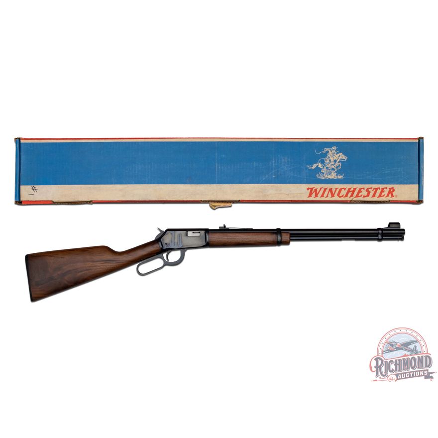 1975 Winchester 9422M .22 Magnum Lever Action Rifle in Original Box