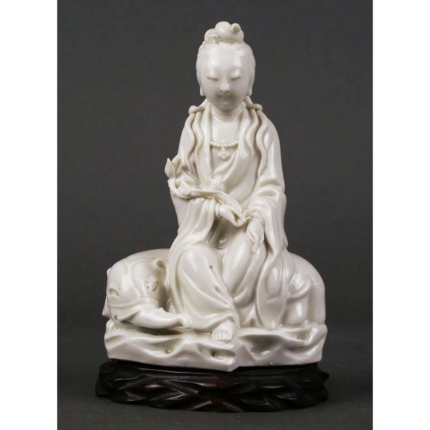 Antique Chinese Blanc de Chine Guanyin