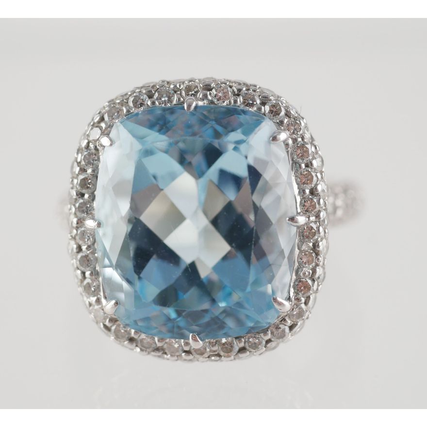 18k White Gold TOPAZ & DIAMONDS Ring