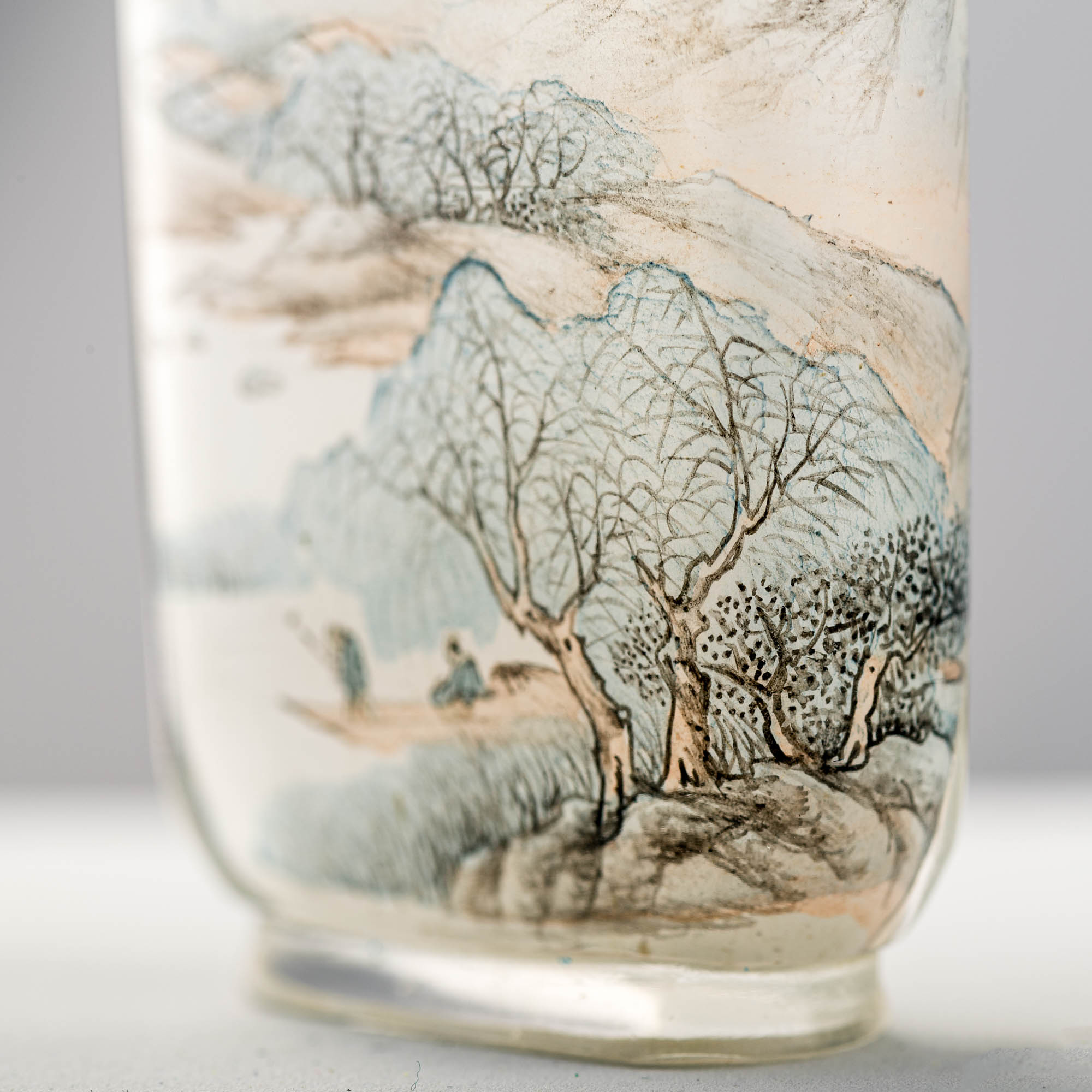 2869 中国レトロ　鼻煙壺　工芸品 2869 中国レトロ 鼻煙壺 工芸品