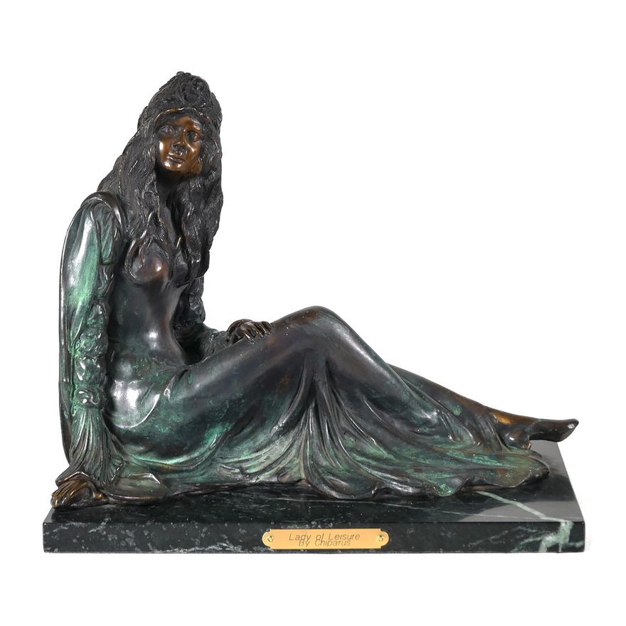 CHIPARUS Bronze Lady of Leisure
