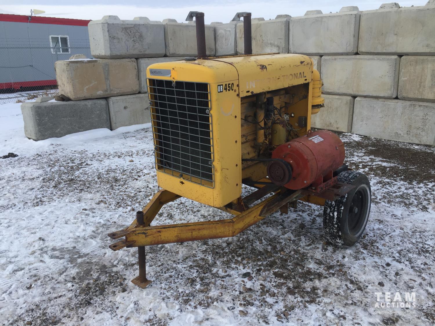International UR450 Natural Gas Generator [24CA24011-003] | Team Auctions
