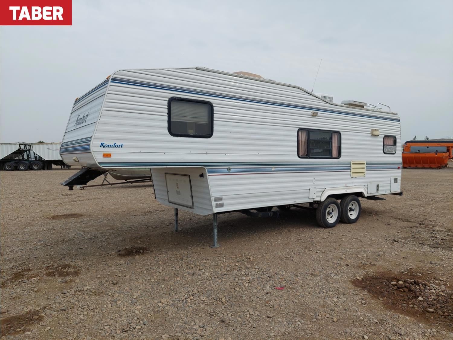 1995 Komfort 27F 27 Ft T/A 5th Wheel Travel Trailer [25IG02014-010 ...