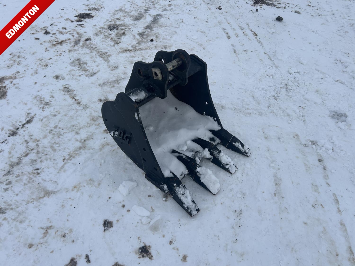 TAG 18 Inch Dig Bucket [25BF42005-005] | Team Auctions