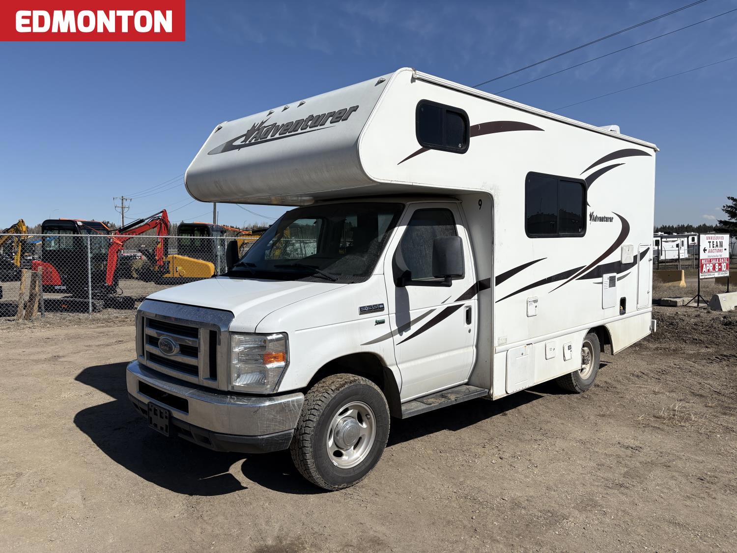 2013 Adventurer 19RK 19 Ft S/A Motorhome [25EB37007-002] | Team Auctions