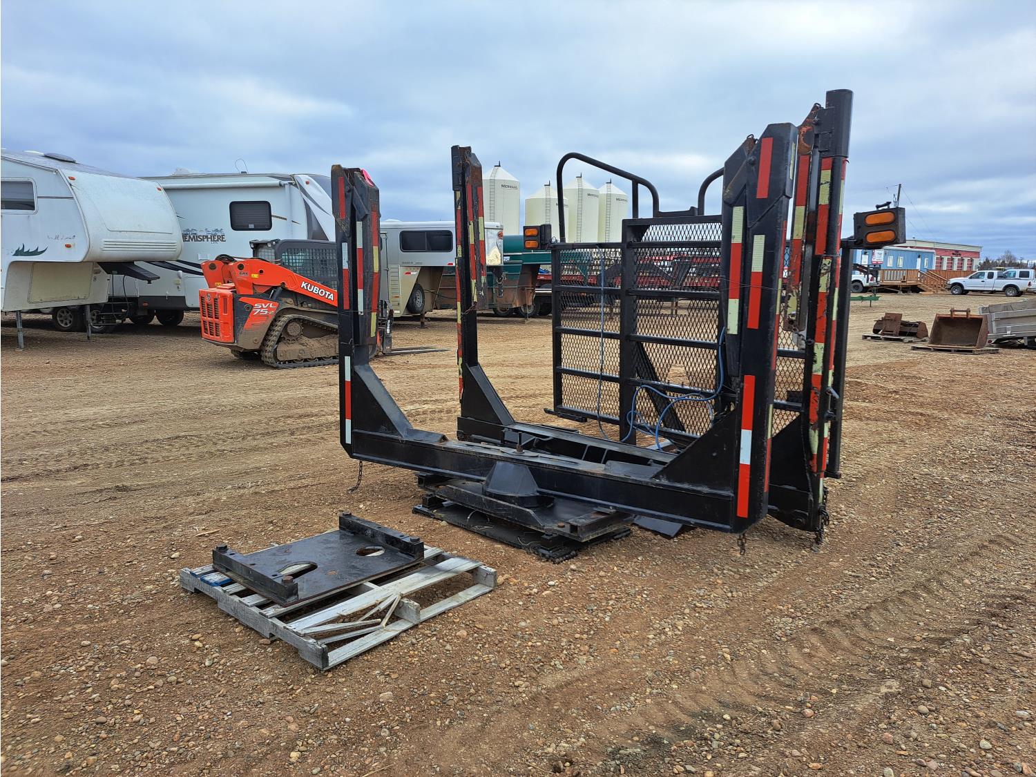 (2) 10 Ft Log Bunks and Headache Rack [24DB07008-005] | Team Auctions
