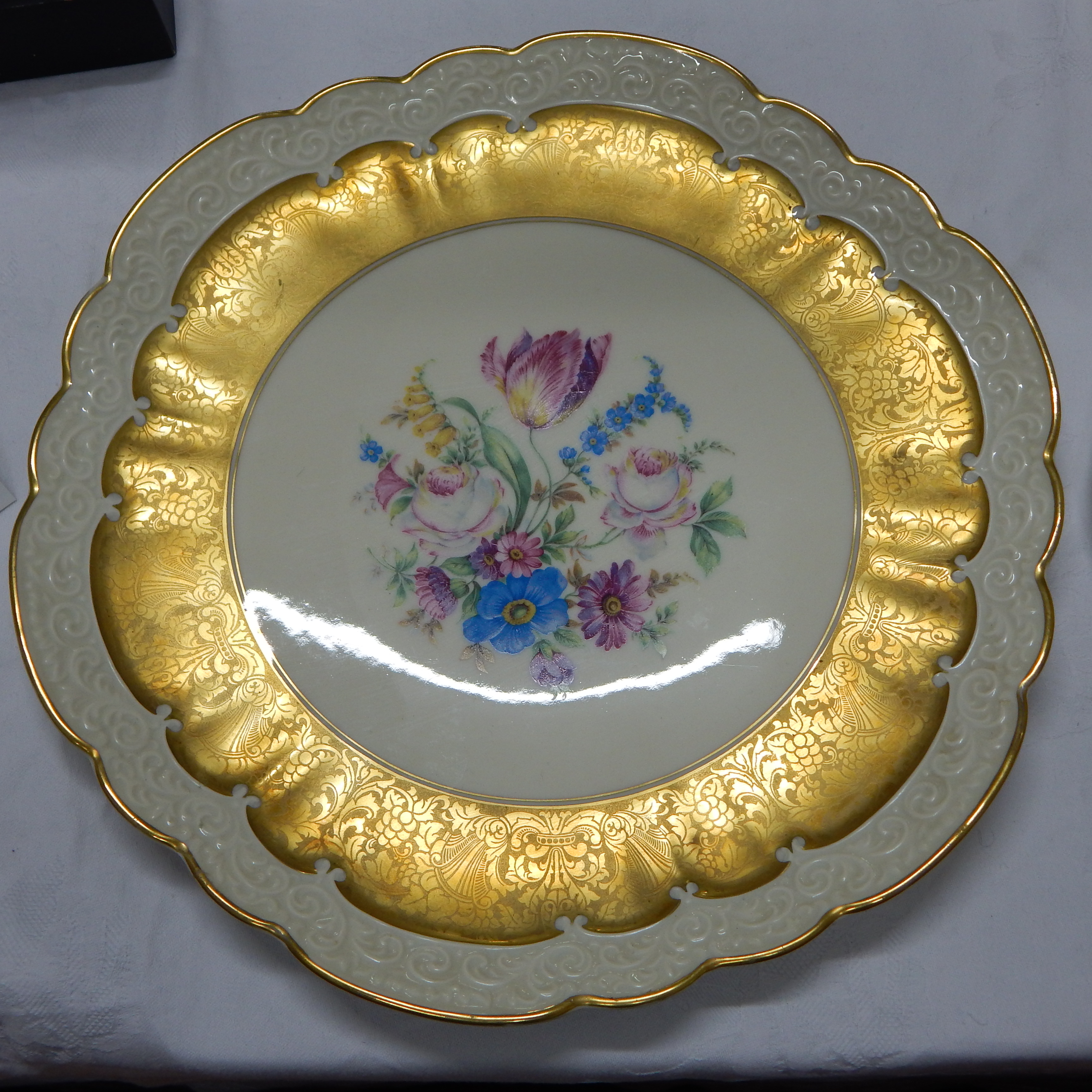 Rosenthal floral + gold decorated large plate — NZ auction result