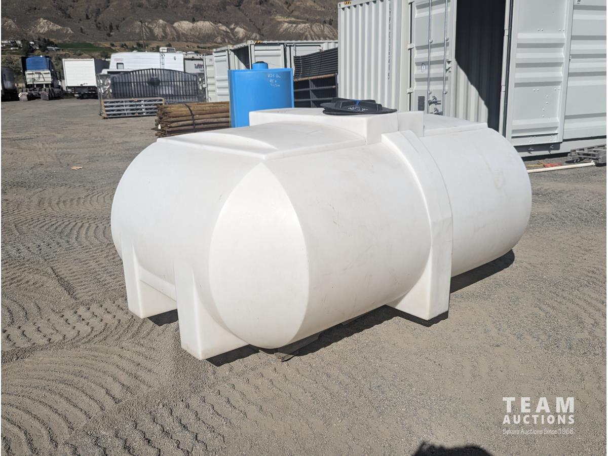 850 Gallon Poly Tank [23IE15036-004] | Team Auctions