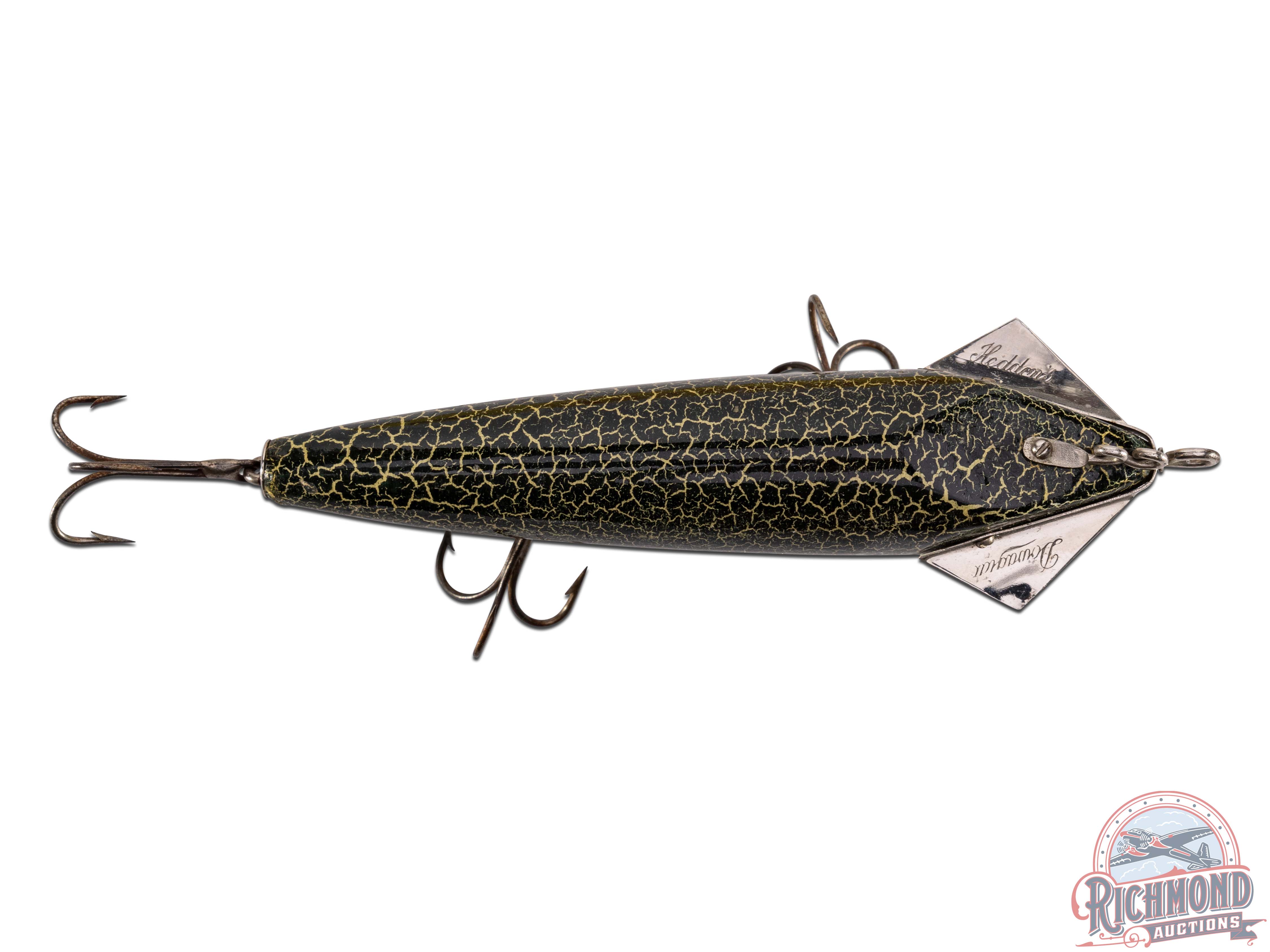 Heddon Deep Diving Wiggler #1600 Fishing Lure | Richmond Auctions