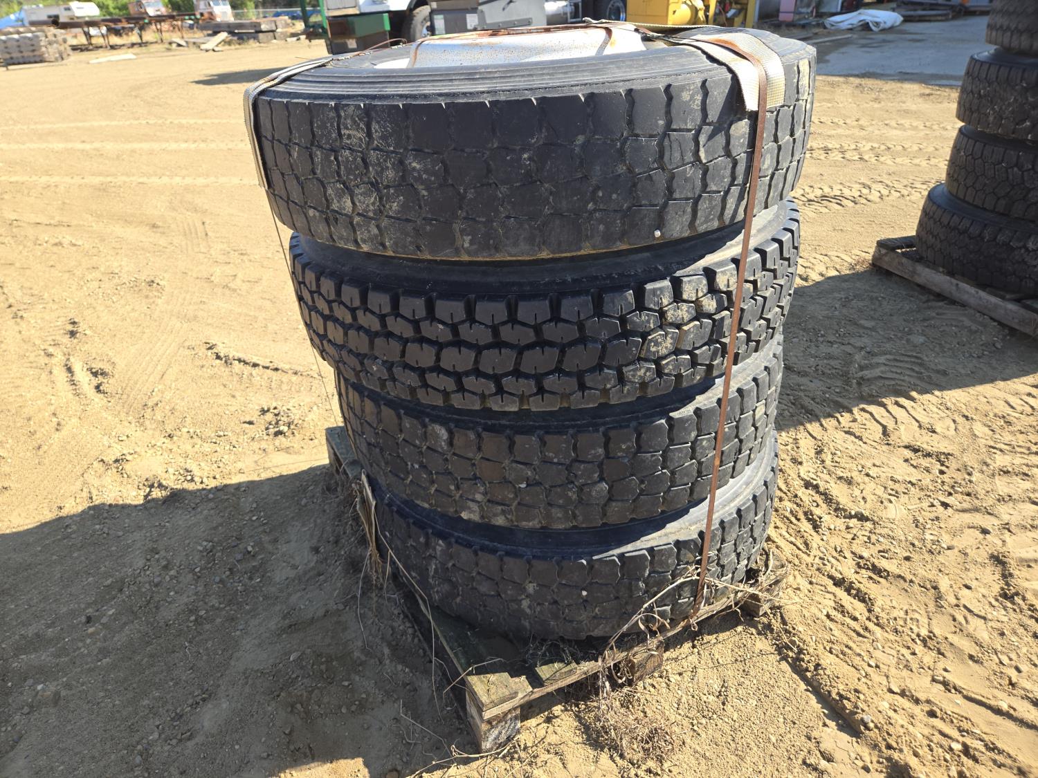 (4) 11R24.5 Tires On Taper Stud Hole Rims [24HH05001-227] | Team Auctions