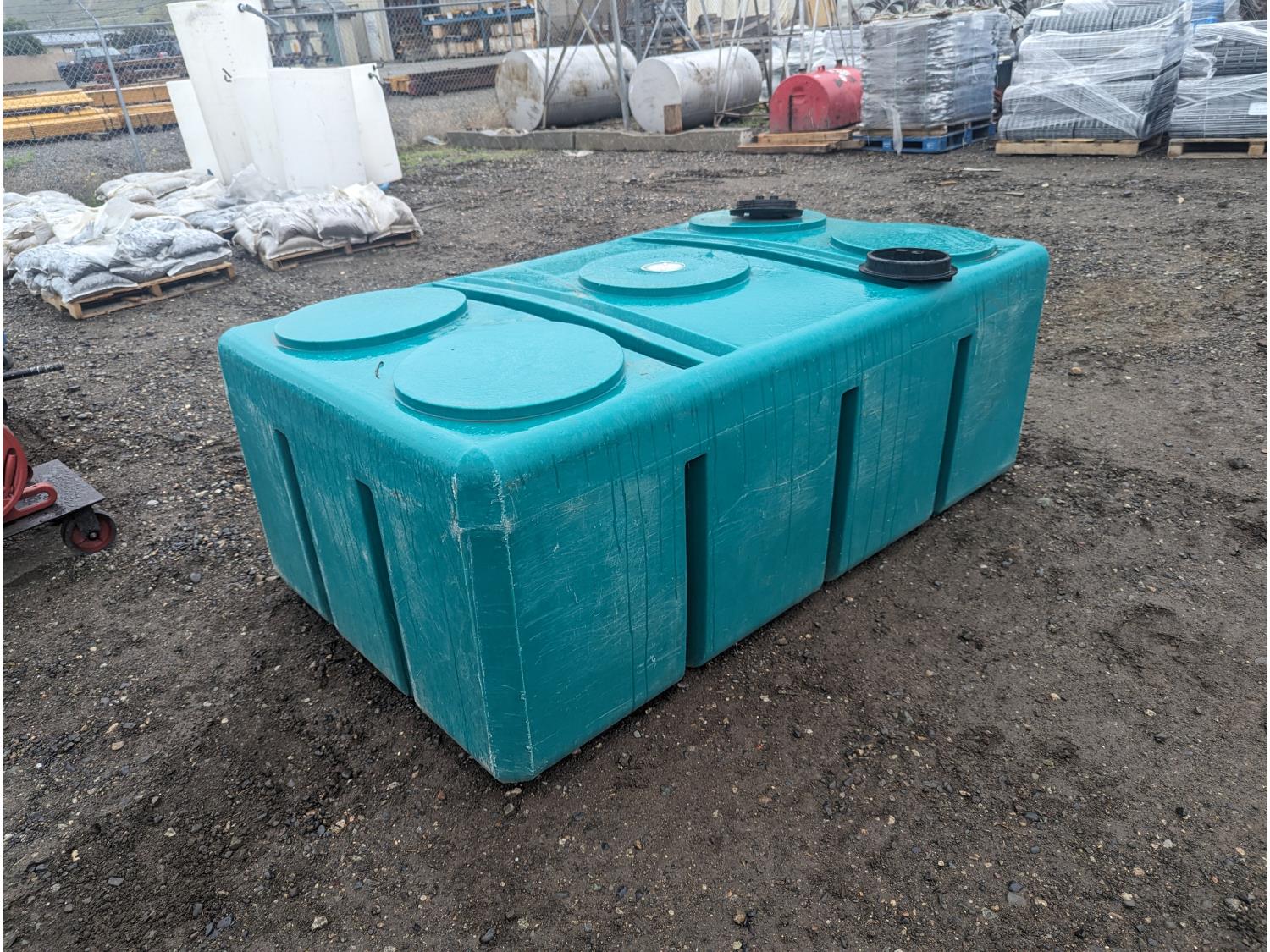 Premier Plastics BOX400 Poly Water Tank [24FC15018-028] | Team Auctions
