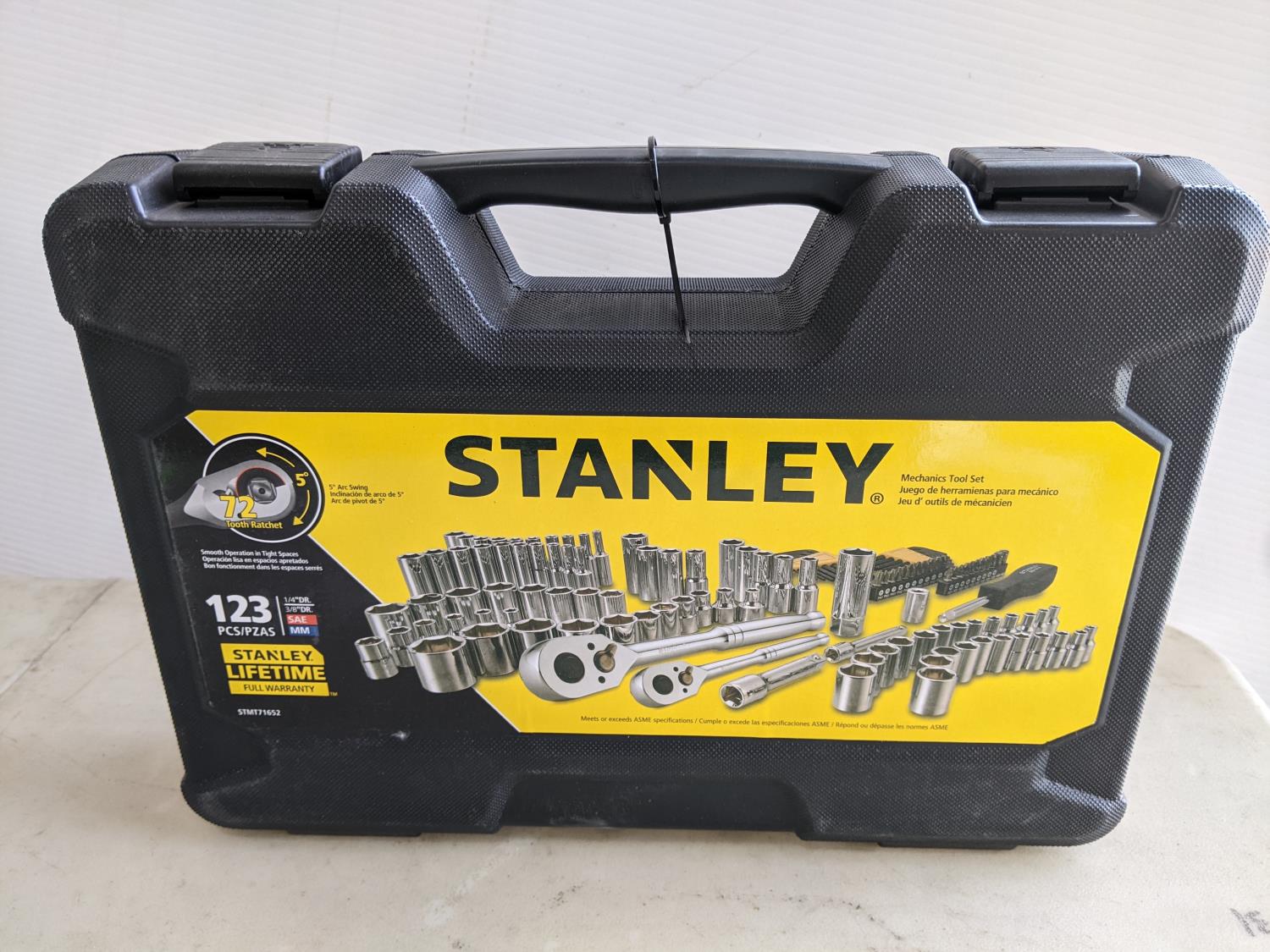 Stanley 123 Piece Mechanics Tool Set (Unused) [24GG18001-080] | Team ...