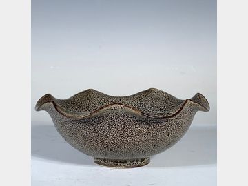 Jian kiln snake skin glaze flower mouth bowl
