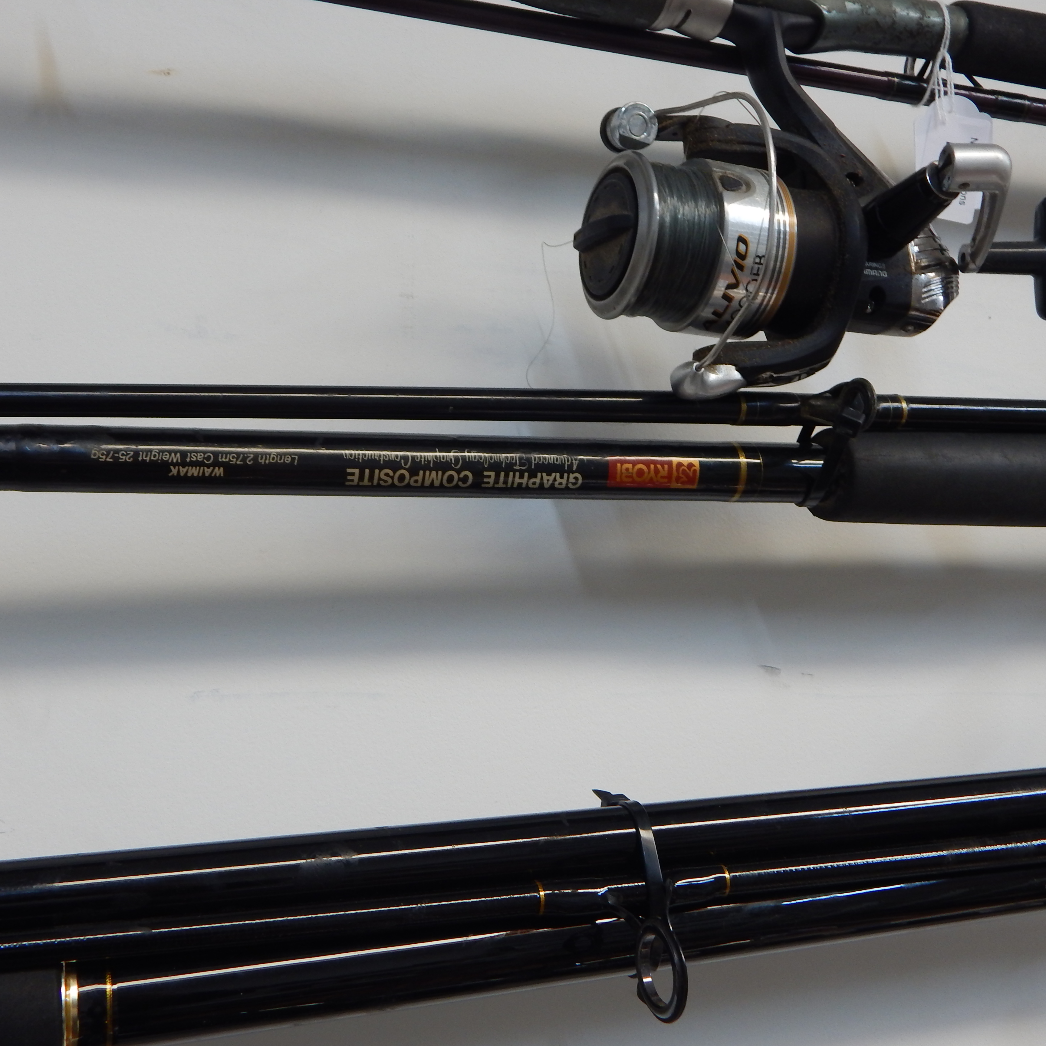 Ryobi Graphite Composite Rod - 2pc - 2.75m — sold at auction in New Zealand for $35