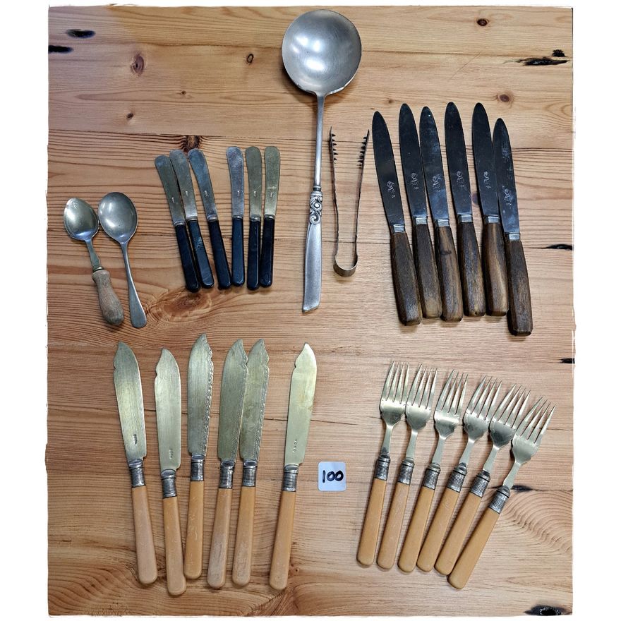 Odd cutlery