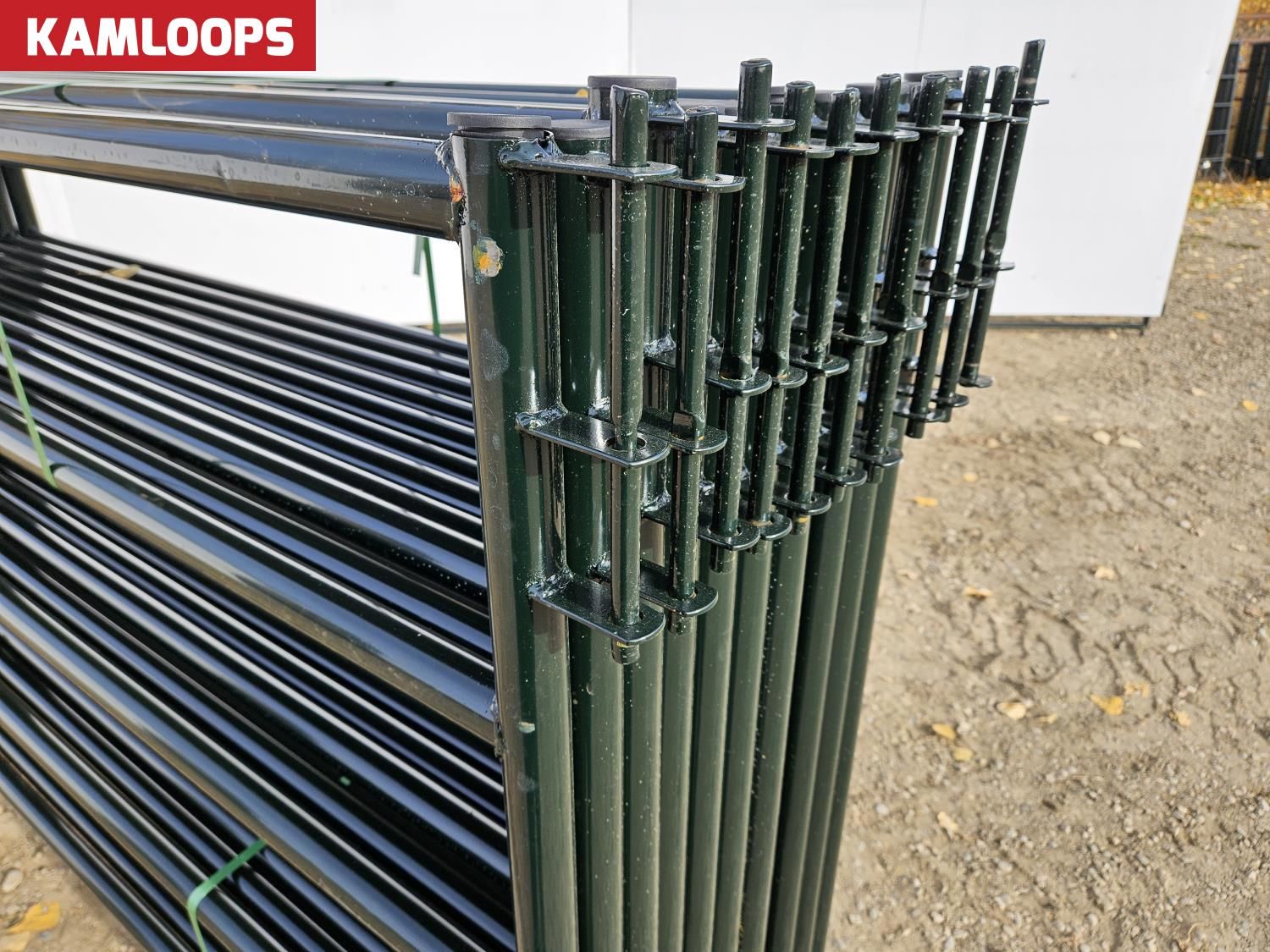 (12) 12 Ft Standard Magnum 5 Bar Panels (Unused) [26BB10998-106] | Team ...