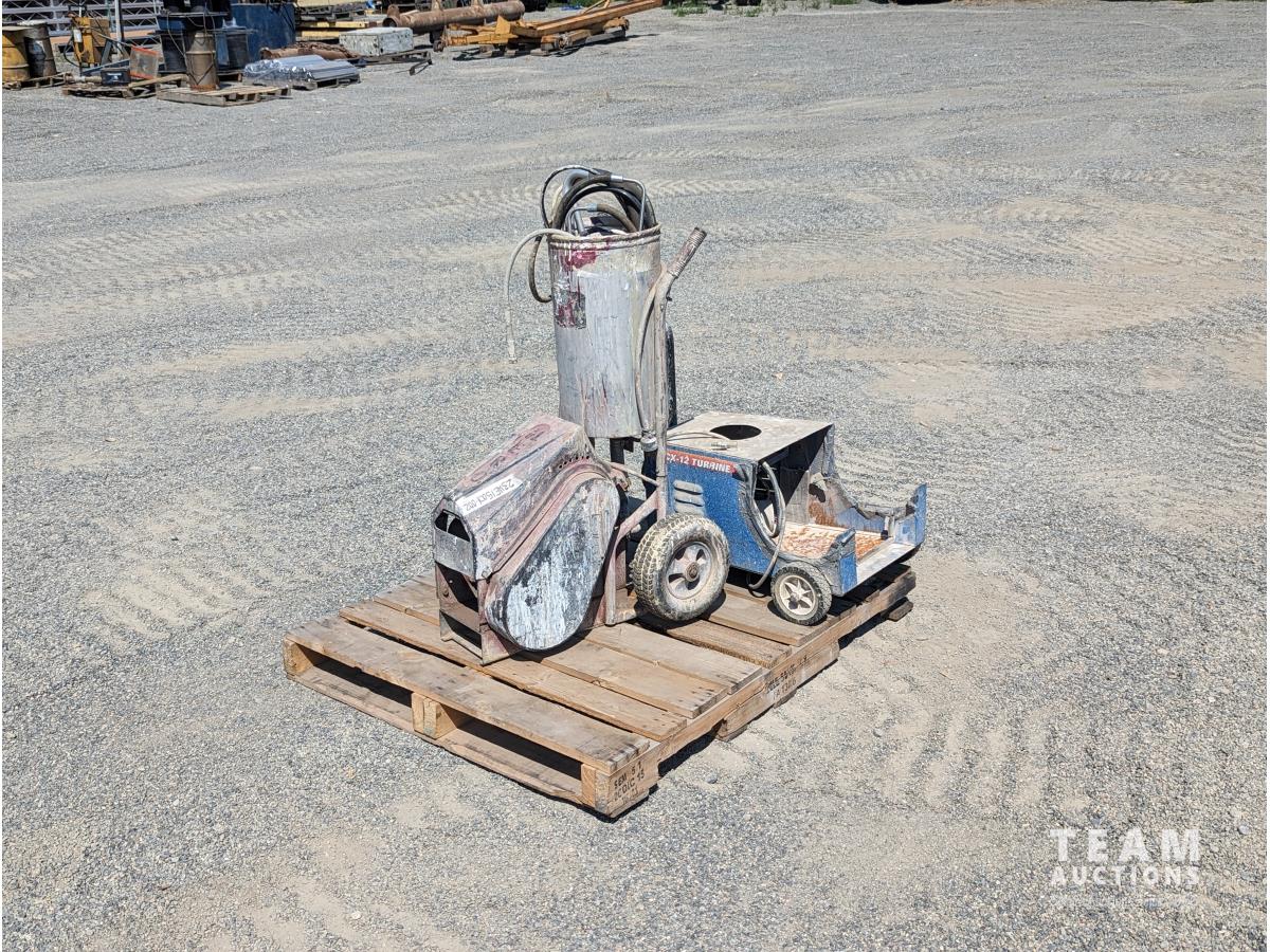 Hero Paint Sprayer & Graco Turbine Sprayer [23HE15001-002] | Team Auctions