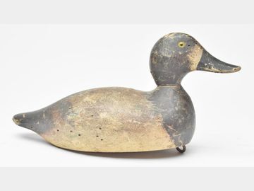 Bluebill hen, Evans Decoy Factory, Ladysmith, Wisconsin, 2nd quarter 20th century