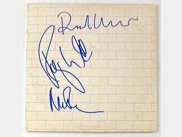 Pink Floyd Group Signed "The Wall" Album (3 Sigs) (Beckett/BAS Authentication)