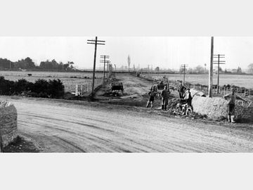 CHRISTCHURCH: HALSWELL-TAI TAPU RD (SEE MORE)