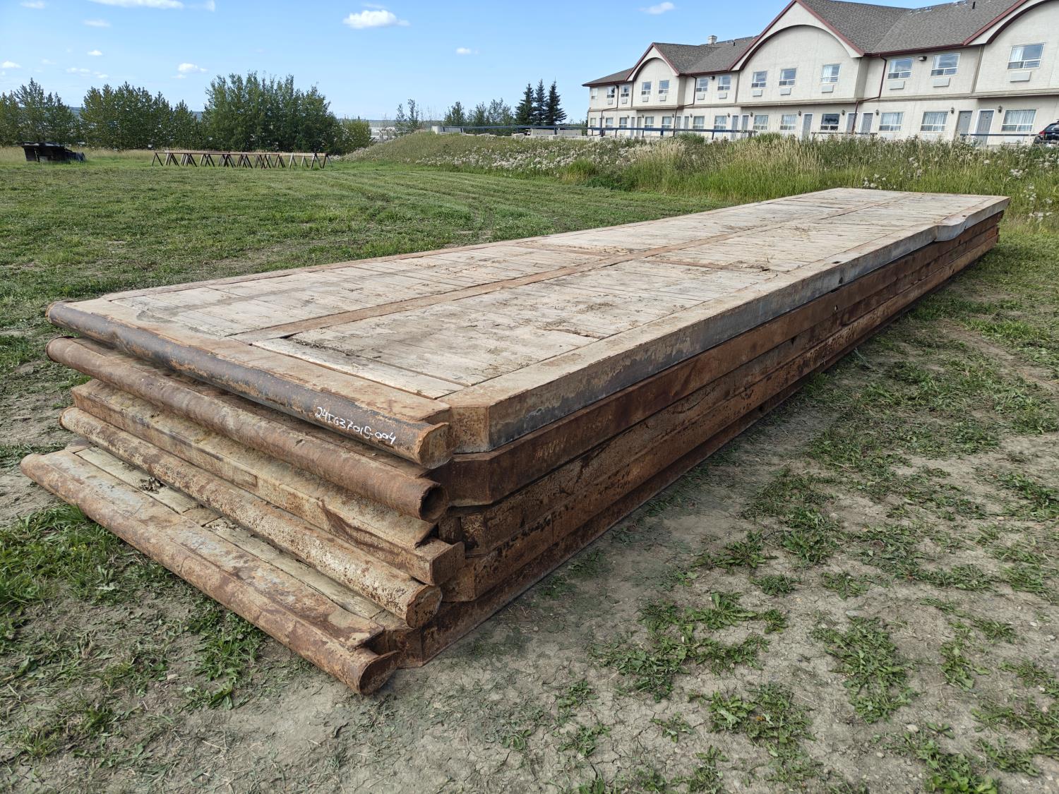 (5) 40 Ft X 8 Ft Rig Mats [24IG37015-004] | Team Auctions