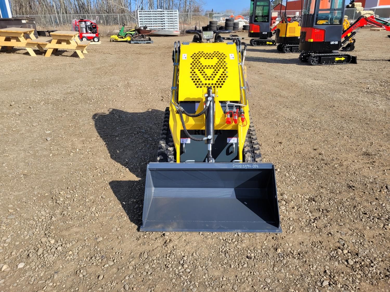 2024 Roda RD380L Mini Stand On Tracked Skid Steer (Unused) [24DB13994 ...