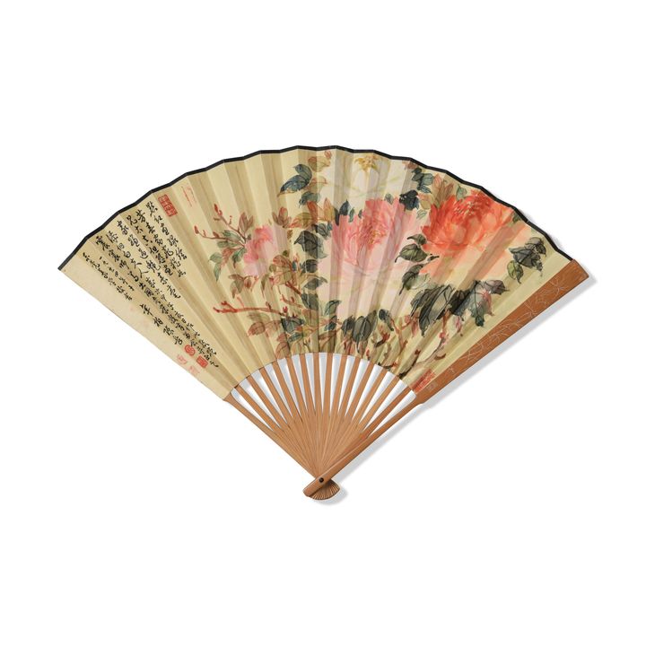 陳嶽 花卉圖成扇 Chen Yue (Chinese), A fan painted with flowers to one side and a calligraphy to the other