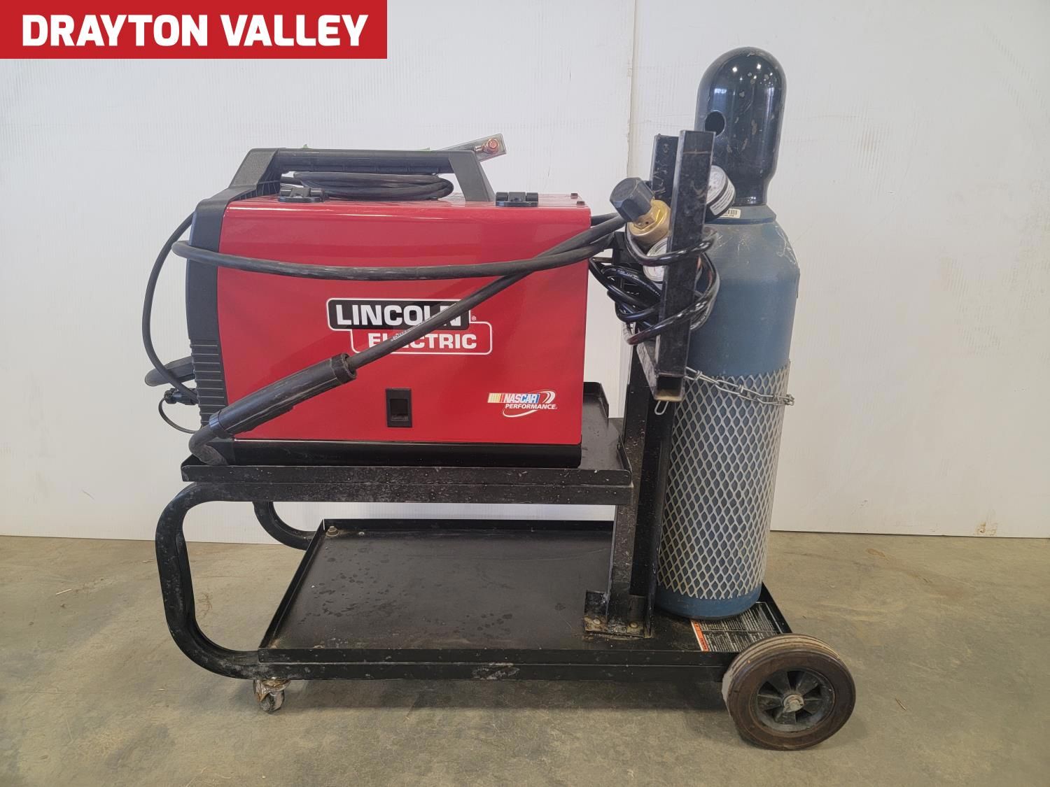 Lincoln Electric 180 Mig-Pack Welder with Accessories [25KE90003-003 ...