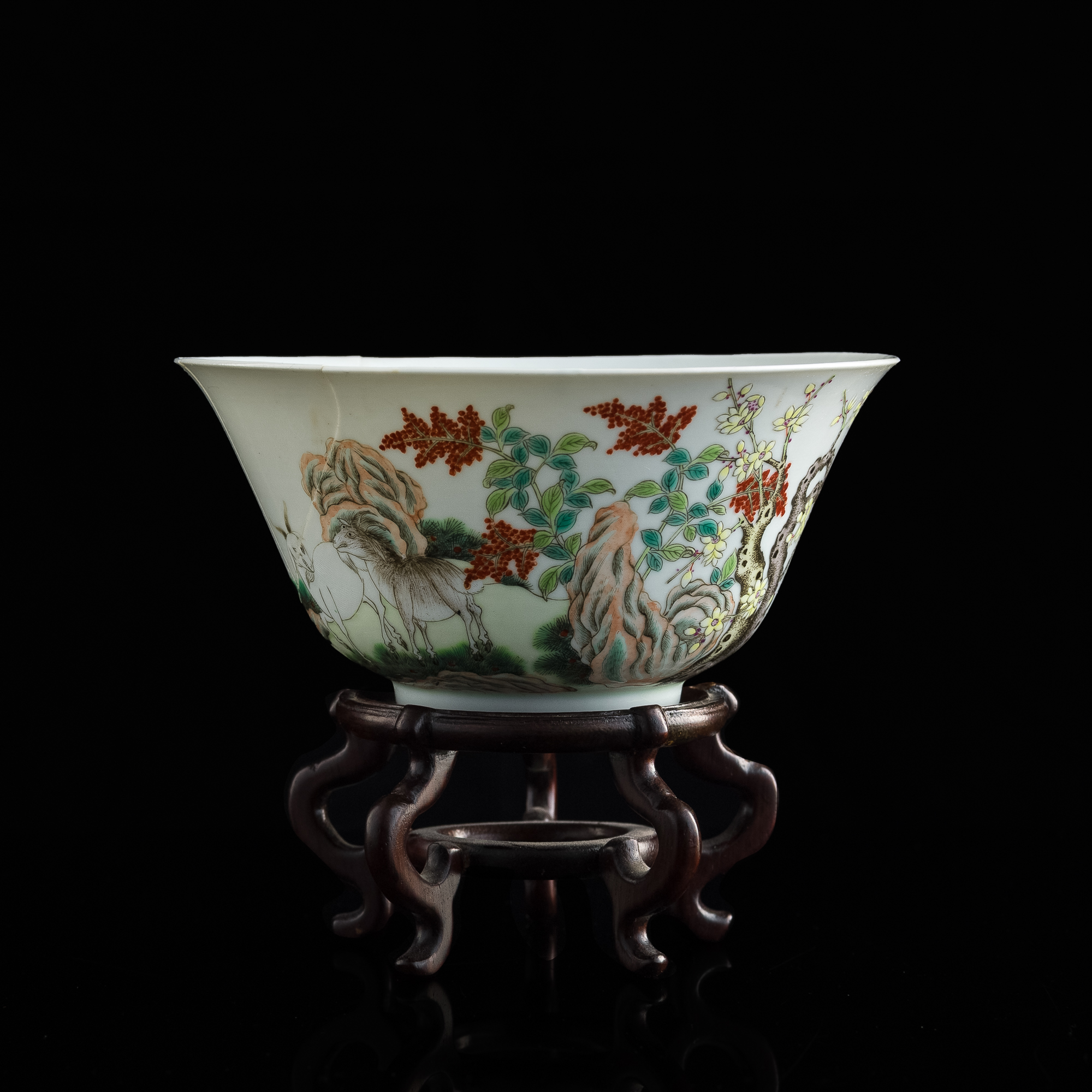 清乾隆粉彩三羊開泰詩文碗A Chinese famille rose 'Three Rams' poem