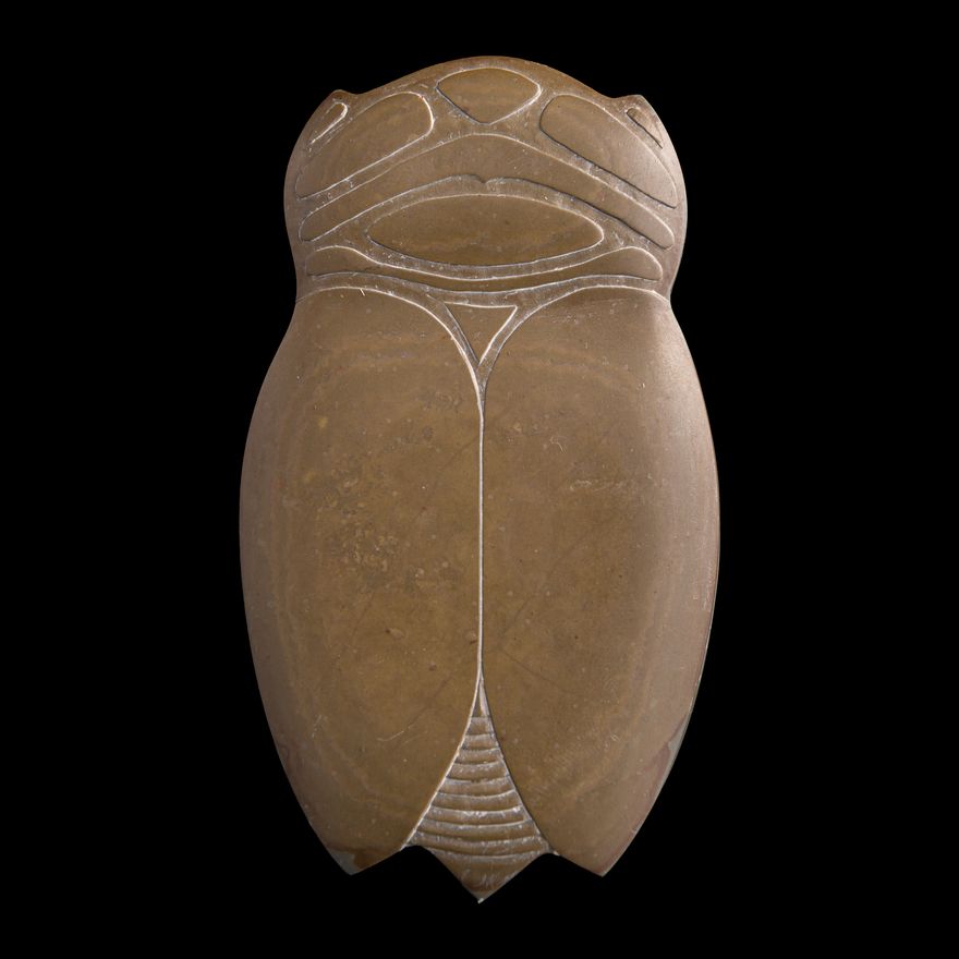 十八世紀 石刻蟬形墨水匣 A Chinese carved cicada-shaped ink stone, 18th century