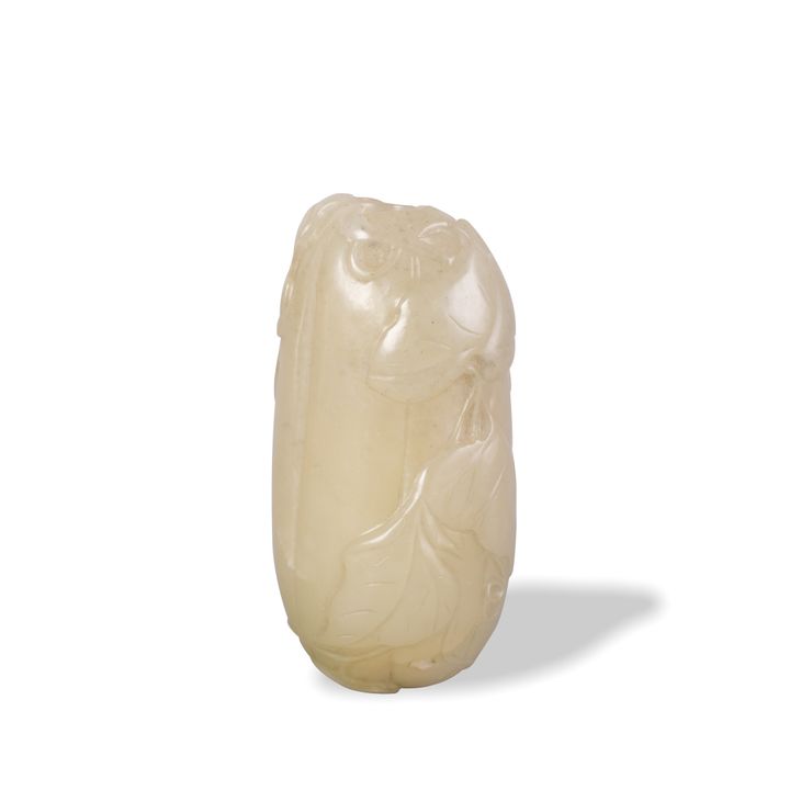 Chinese Gourd-Shaped Jade Snuff Bottle, 18th Century