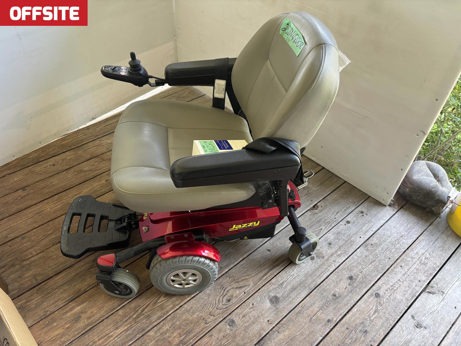 WC Pride Jazzy Select 6 Scooter [25IN48008-020] | Team Auctions