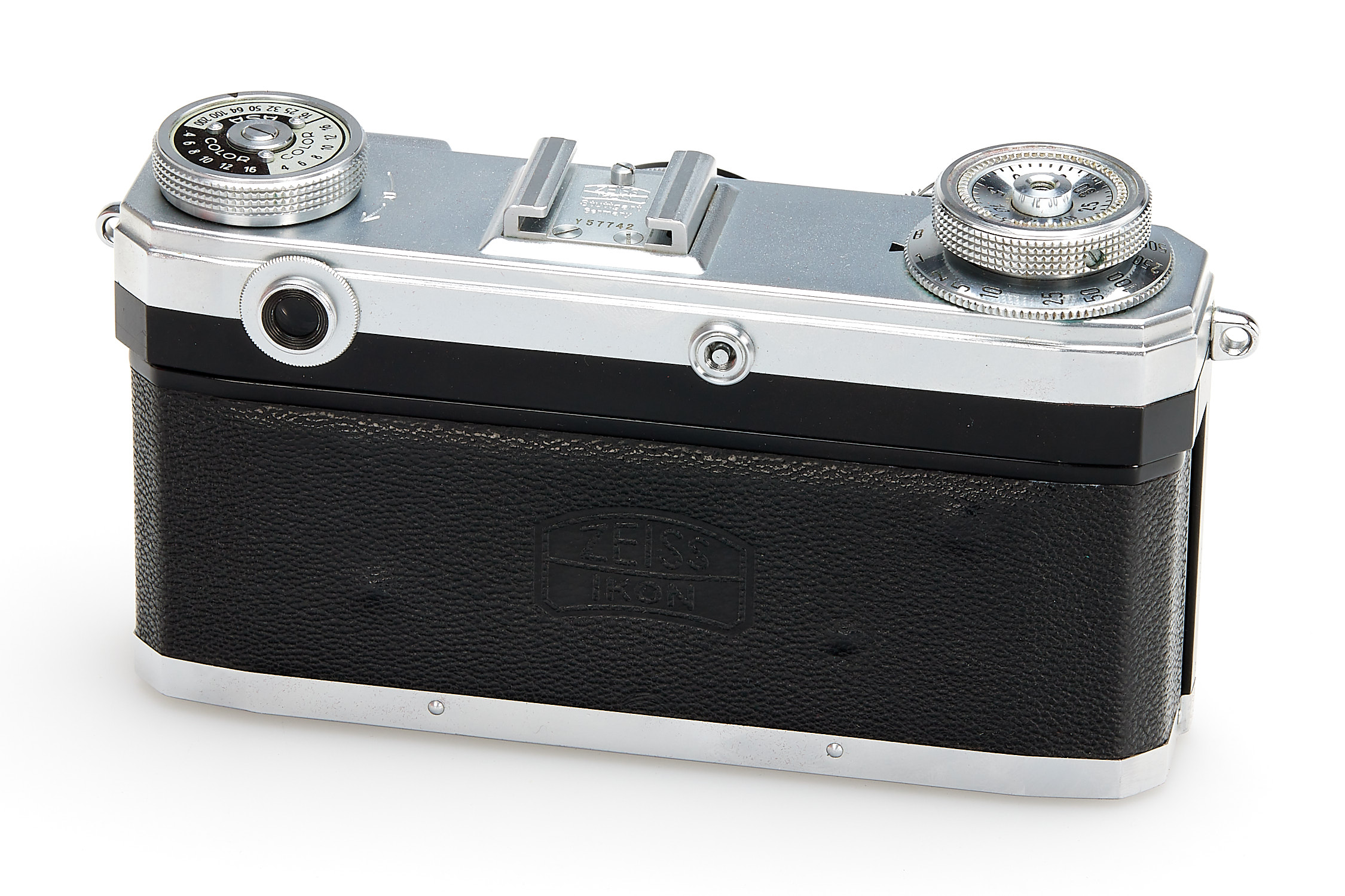 Zeiss Ikon Contax IIa Outfit | OstLicht Photo Auction