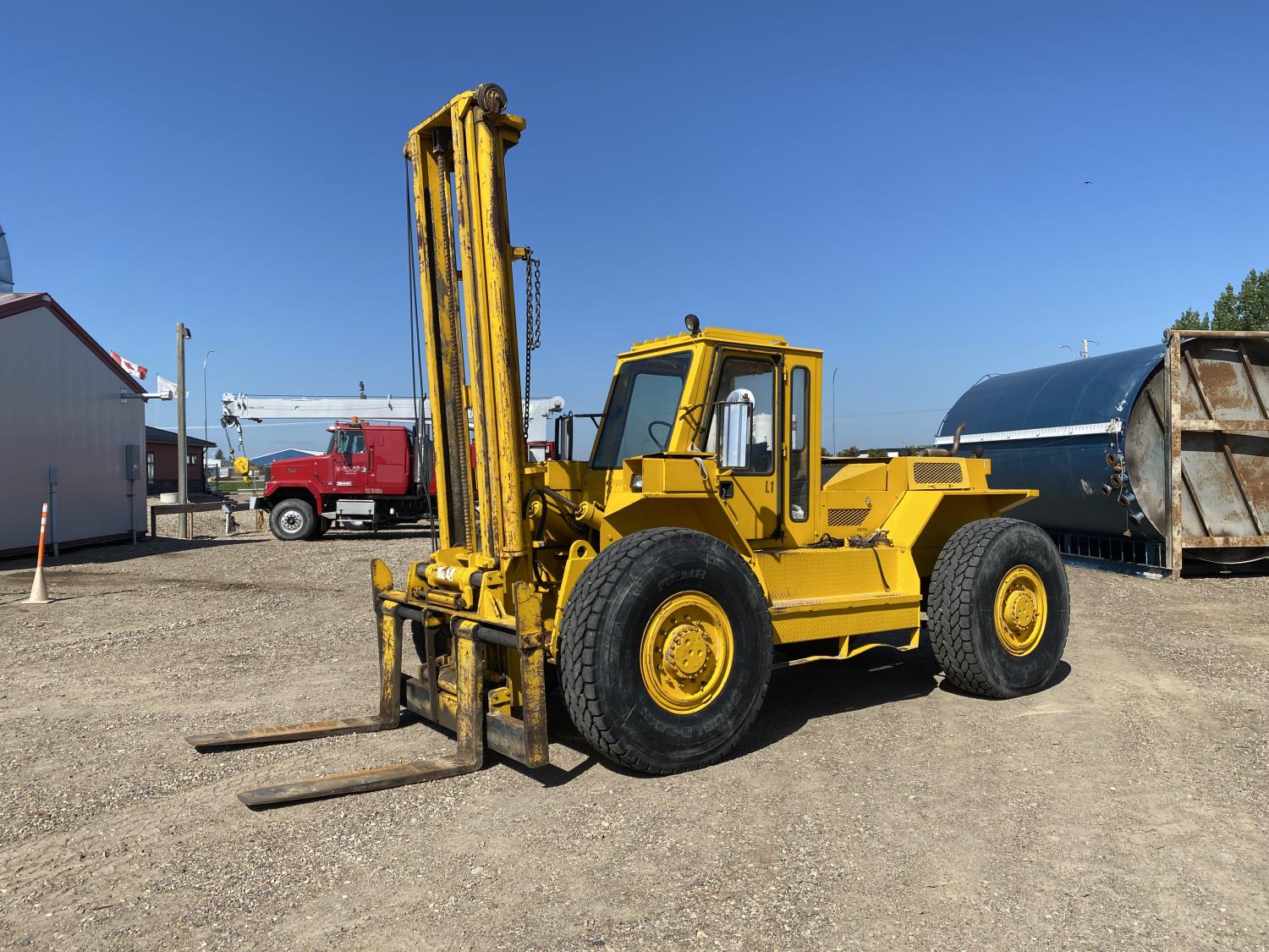 1994 Lift King LK 16P44 16000 4X4 Rough Terrain Forklift [25IO02001-030 ...