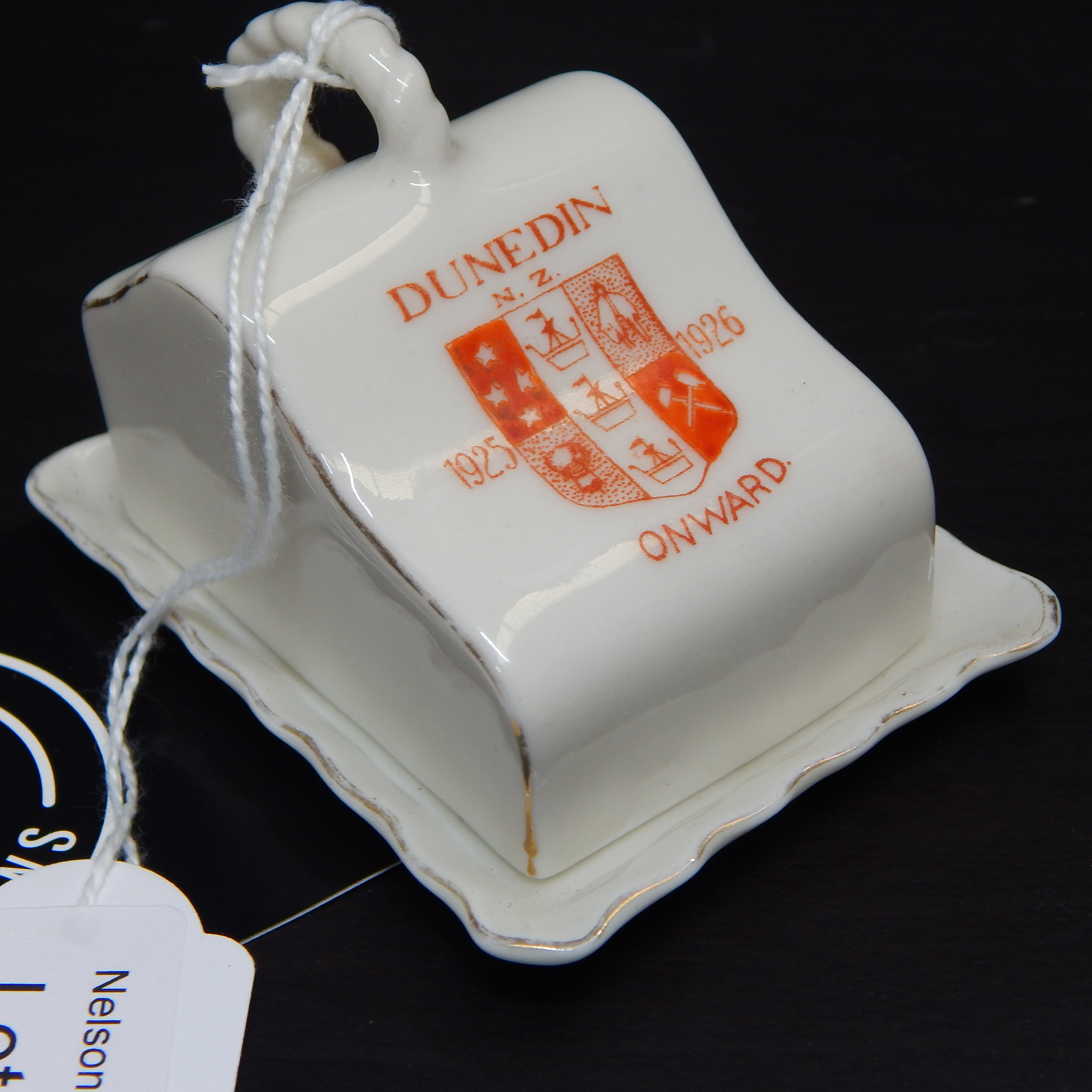 Vintage tiny Dunedin Souvenir Cheese / Butter Dish 1925 - 1926 — sold at auction in New Zealand for $20