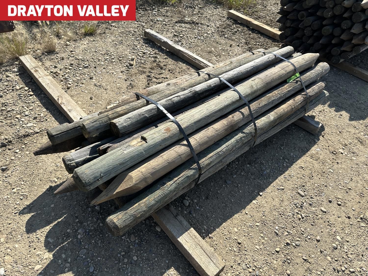 (22±) 3-4 Inch X 7 Ft Used Wooden Fence Posts [25ID05002-002] | Team ...