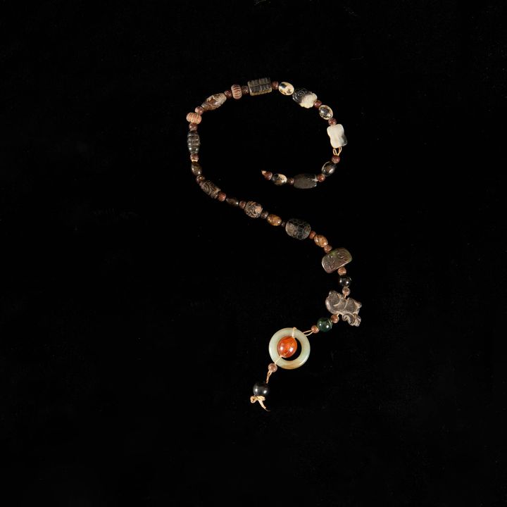 明代或更早 各式玉珠等多寶串 A Chinese necklace with various jade beads, Ming dynasty or earlier