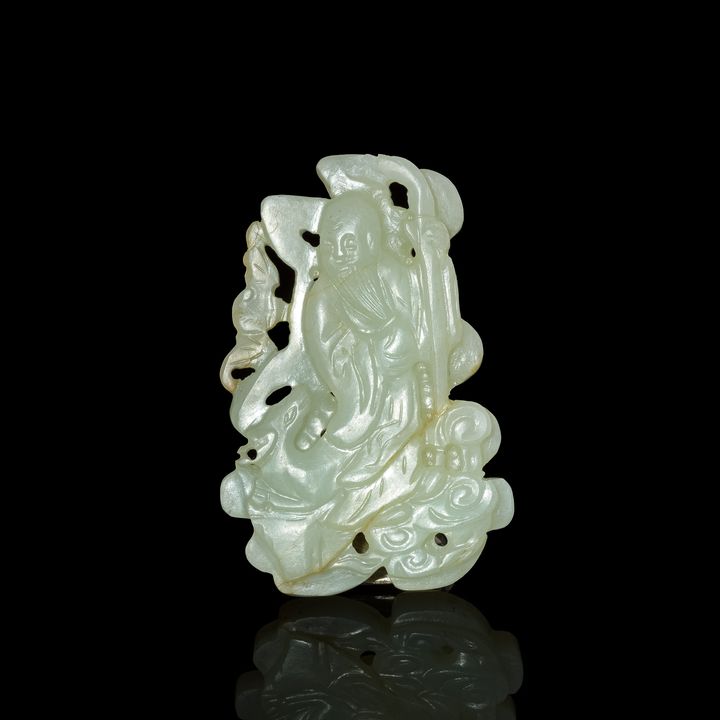 十八/十九世紀 玉雕壽星佩 A Chinese carved jade Shou pendant, 18th/19th century