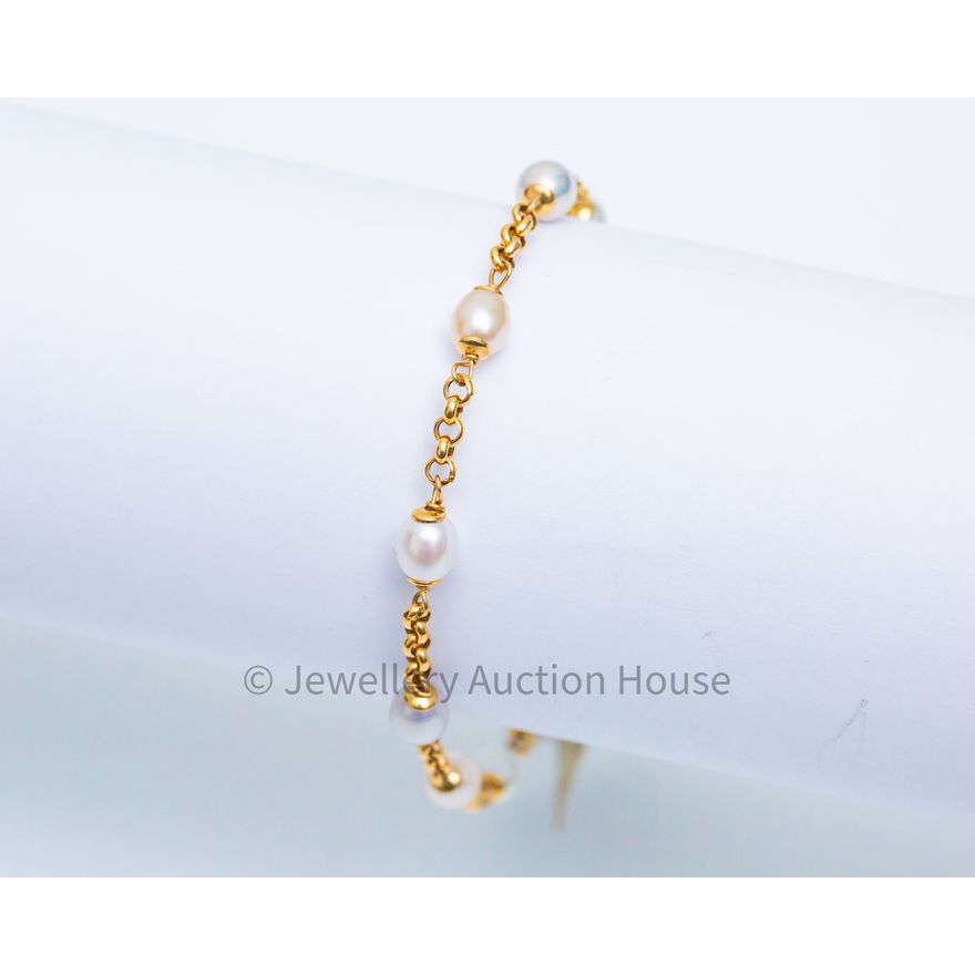 PEARL BELCHER BRACELET Jewellery Auction House