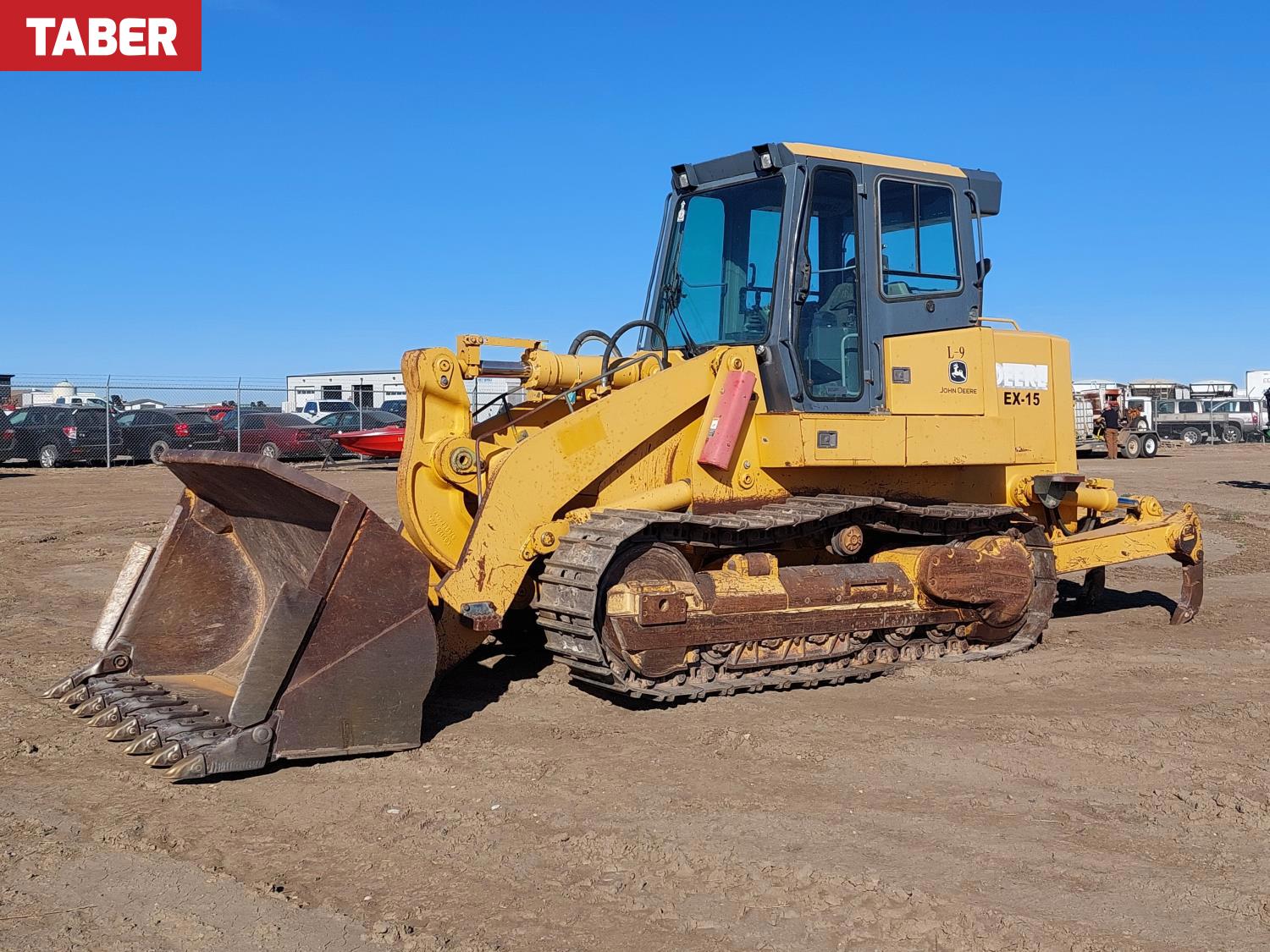 2005 Deere 755C Crawler Loader [25KI02007-001] | Team Auctions