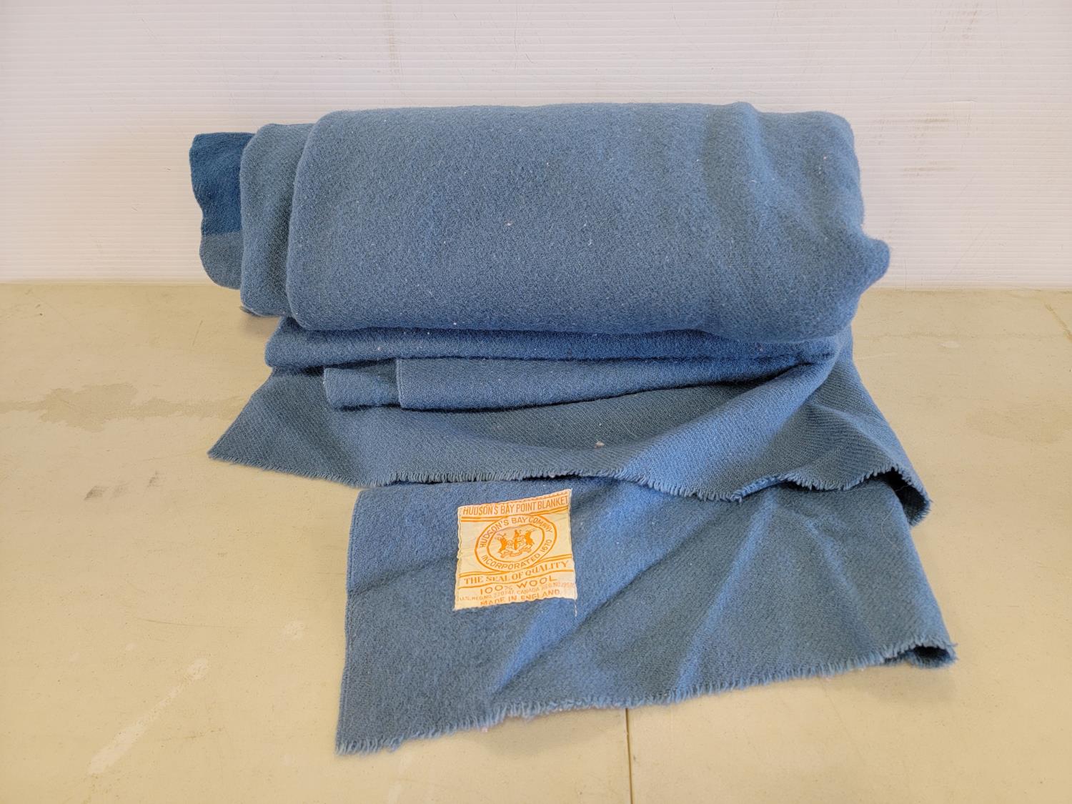 Hudson's Bay Wool Point Blanket [24GC10007-006] | Team Auctions
