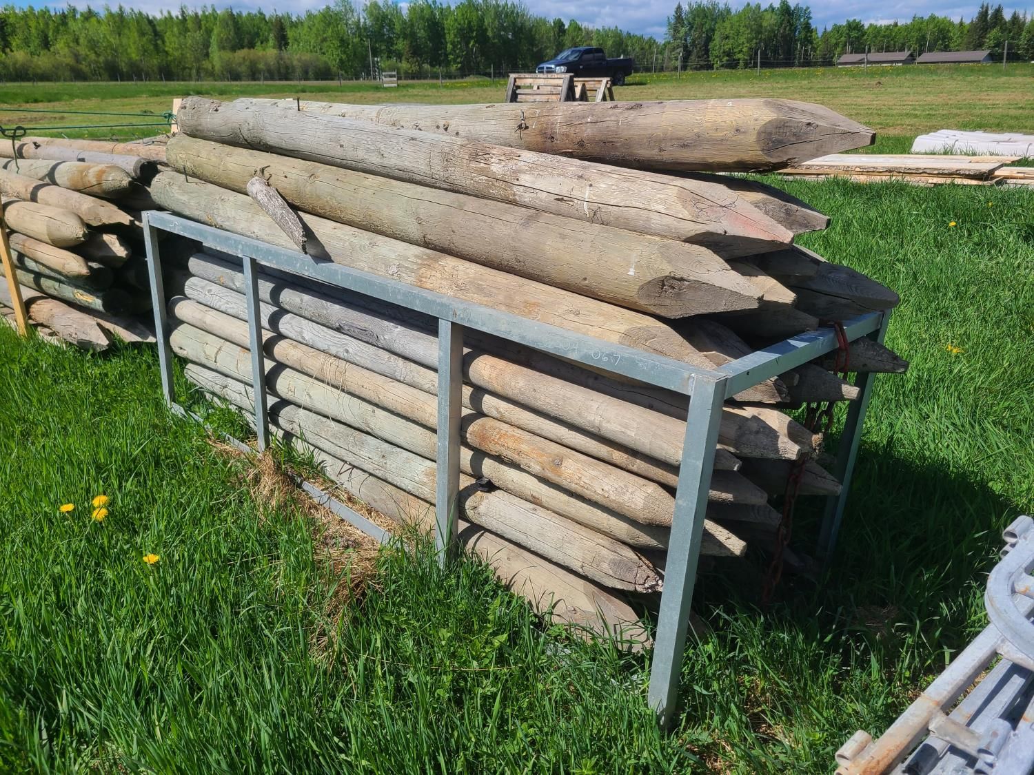 Qty of Fence Posts 3 Inch & 4 Inch [24GJ37001-067] | Team Auctions